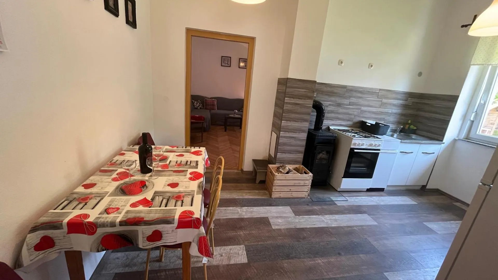 Hacienda Avoxa Apartment Fuzine Croatia