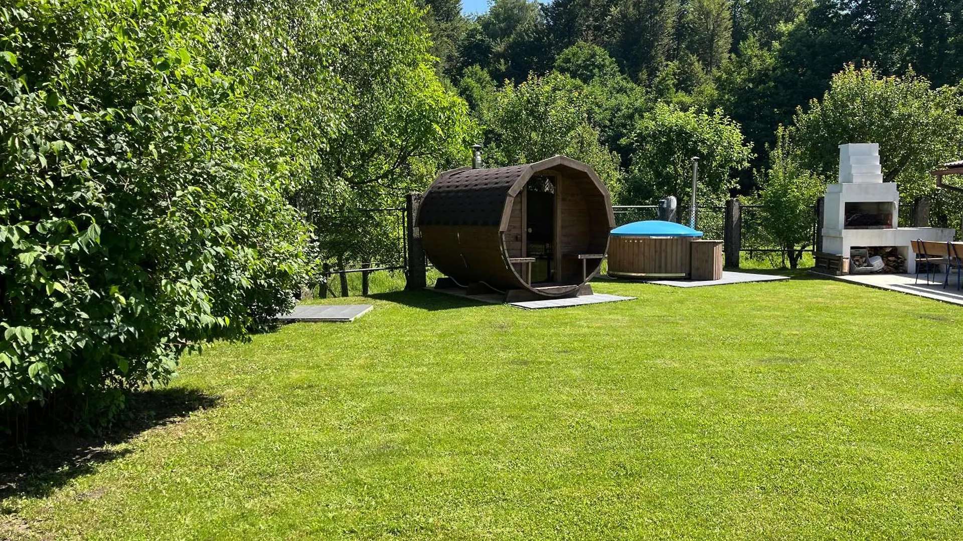 Hacienda Avoxa Apartment Fuzine Croatia